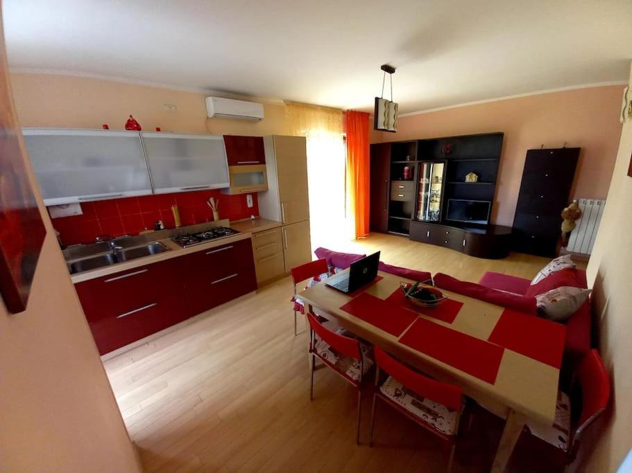 Casa Vacanze Mare Di Paestum Leilighet Eksteriør bilde