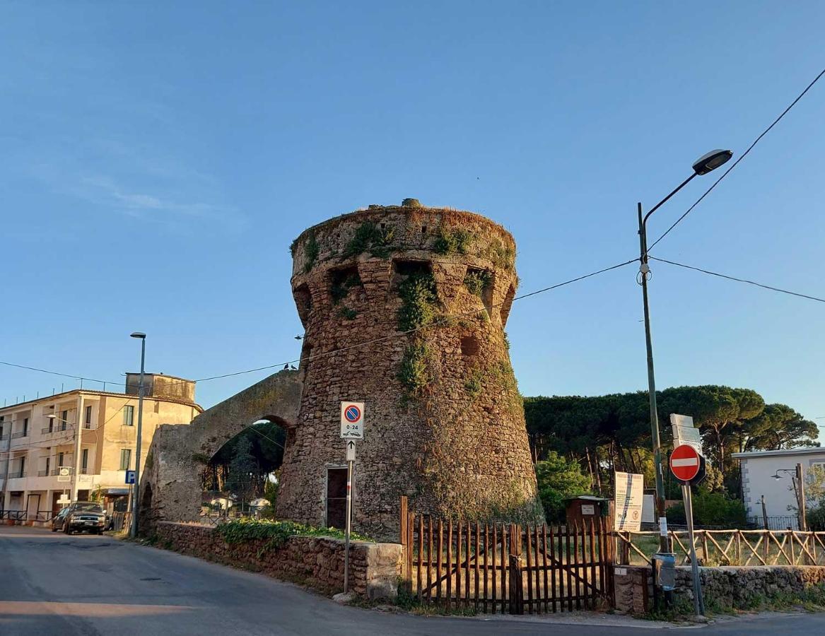 Casa Vacanze Mare Di Paestum Leilighet Eksteriør bilde